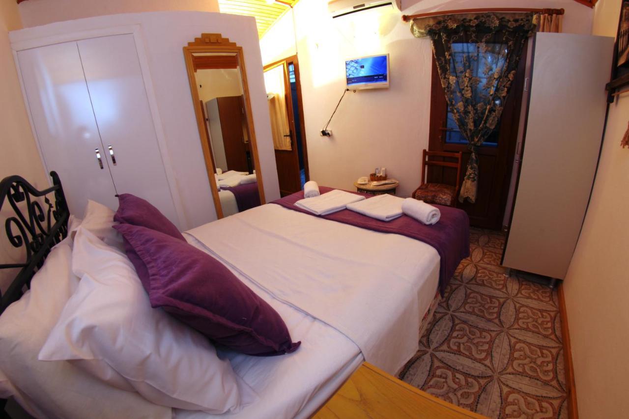 Alacati Antik Motel Кешме Экстерьер фото
