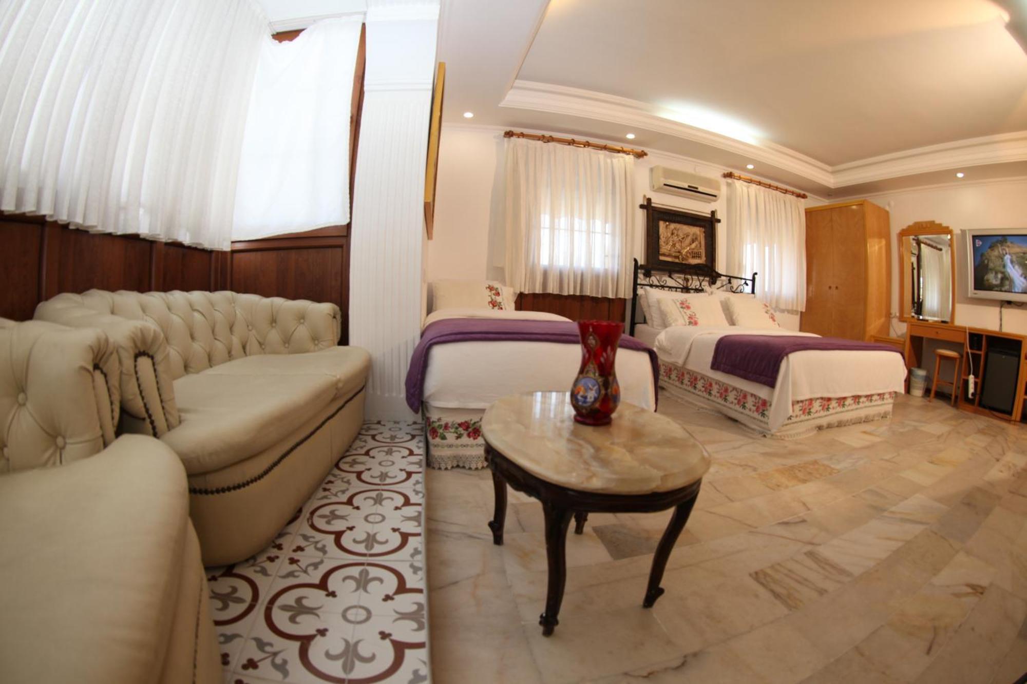 Alacati Antik Motel Кешме Экстерьер фото
